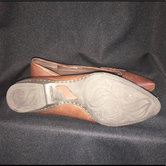 👠Born Size 7 Flat Shoes - Picture 3 of 4